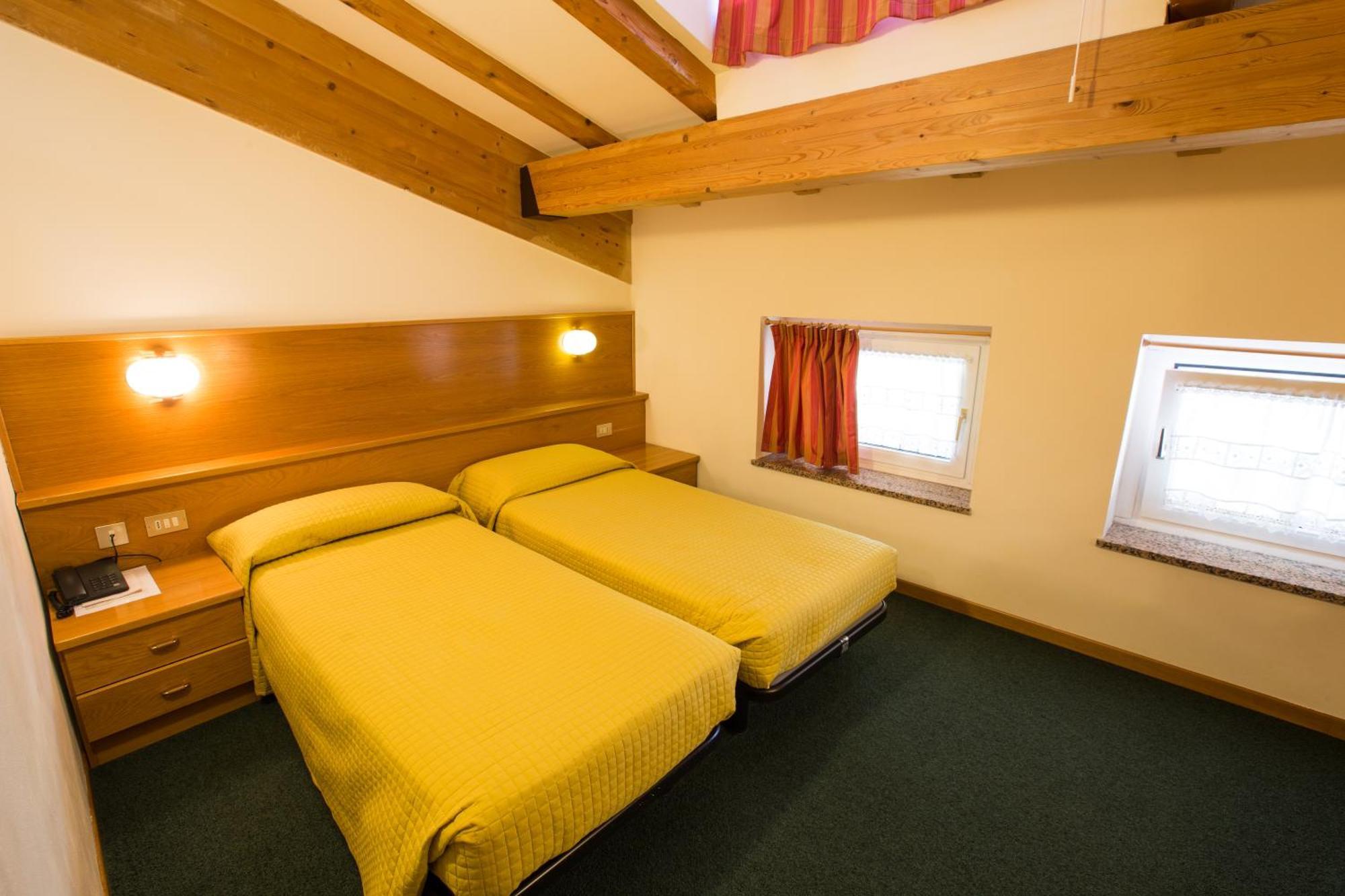 Hotel Fai Fai della Paganella Room photo